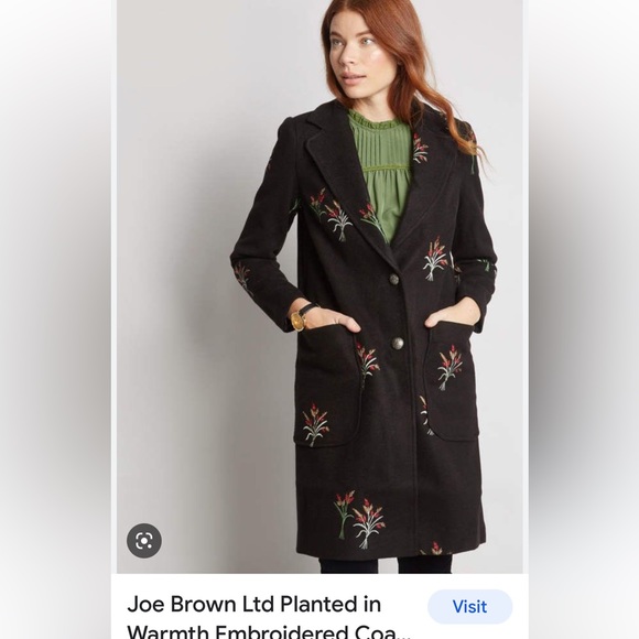 Beautiful Fall Inspired Black Coat. ๐๐๐๐ - Picture 1 of 10